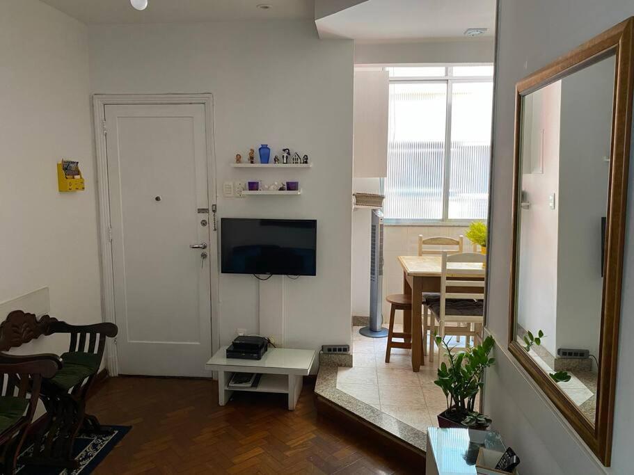 Charmoso Apartamento Na Av. Atlantica, Copacabana Rio de Janeiro Buitenkant foto